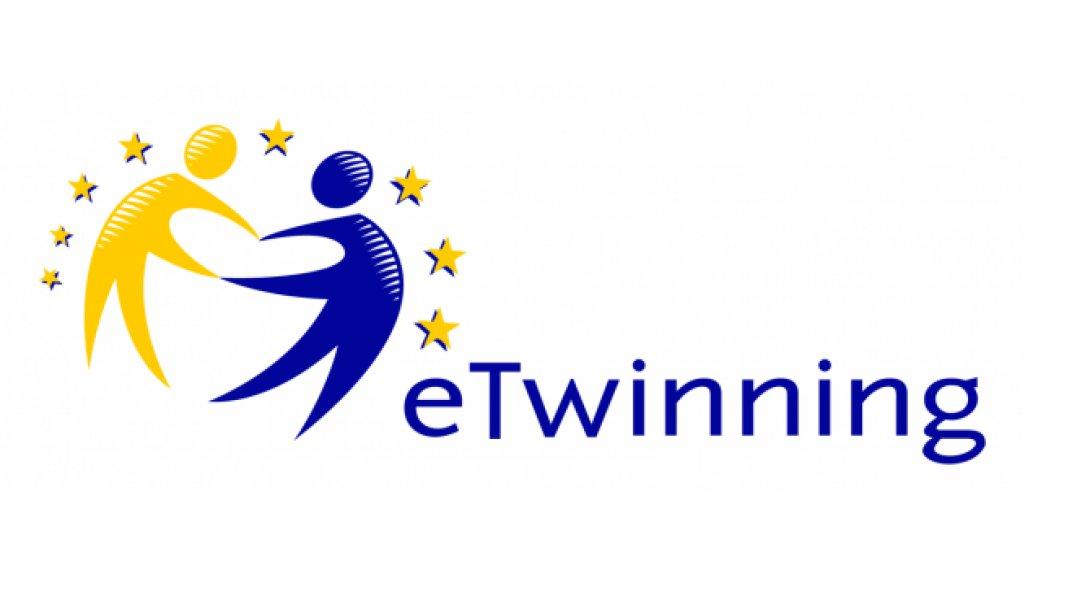 e-Twinning Seminerleri Okullarımızda Devam Ediyor !!!